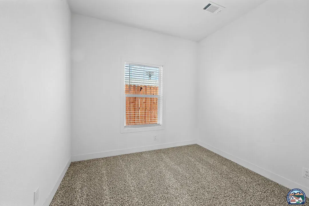 Plan 1 — interior
