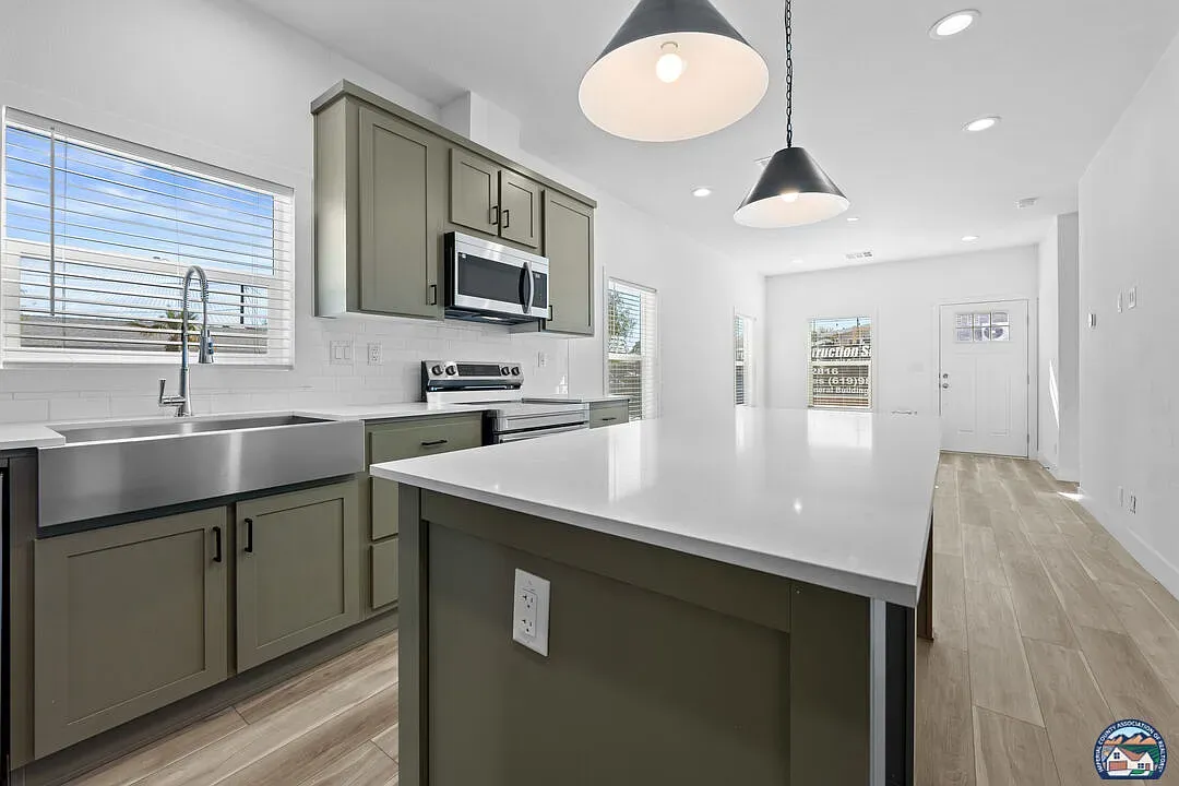 Plan 1 — interior